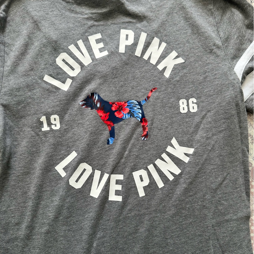 Victoria’s Secret PINK Tee Shirt
